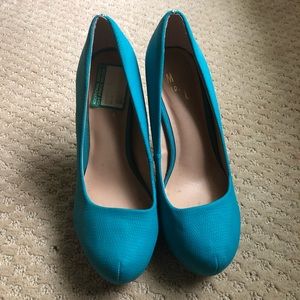 Nice out of town heels 👠